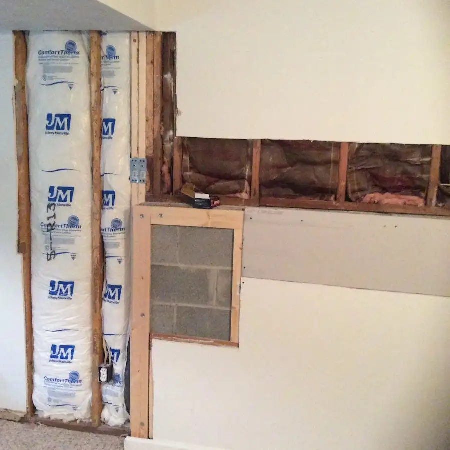 Wall insulation replacement during Structural Drying in Shenango